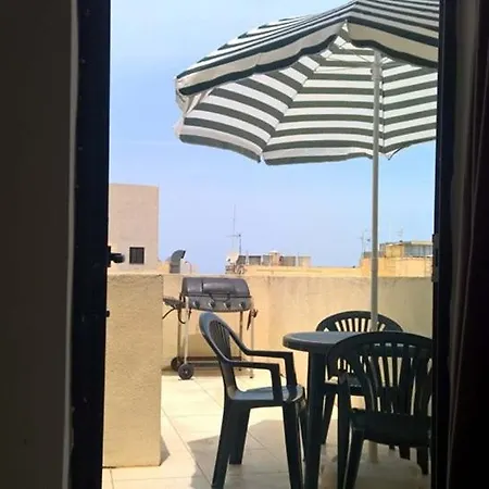 Stelle Marine Court Apartment *