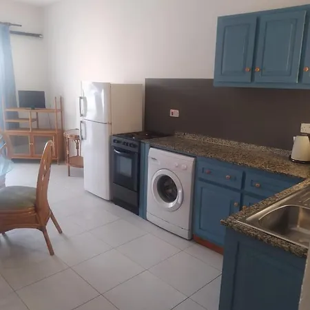 Stelle Marine Court Apartment *