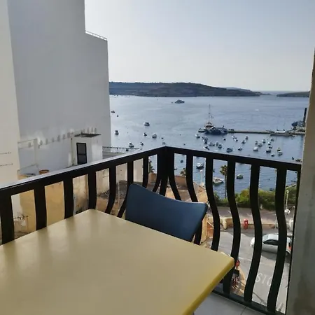 Stelle Marine Court * St. Paul's Bay