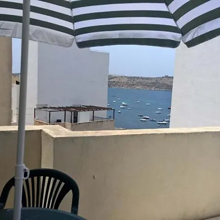 Stelle Marine Court * St. Paul's Bay
